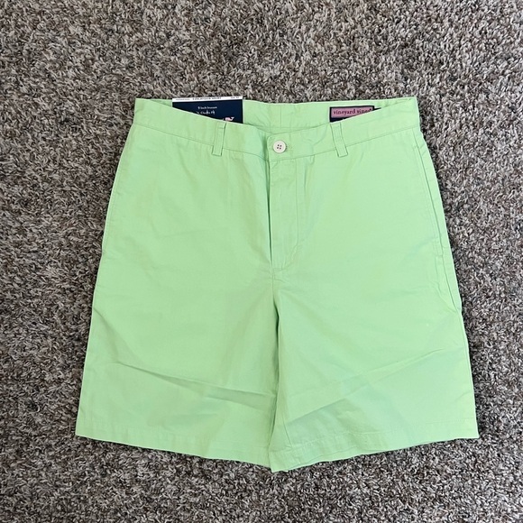 Vineyard Vines Lime Green Classic Fit Preppy 9” Club Shorts - Picture 1 of 5